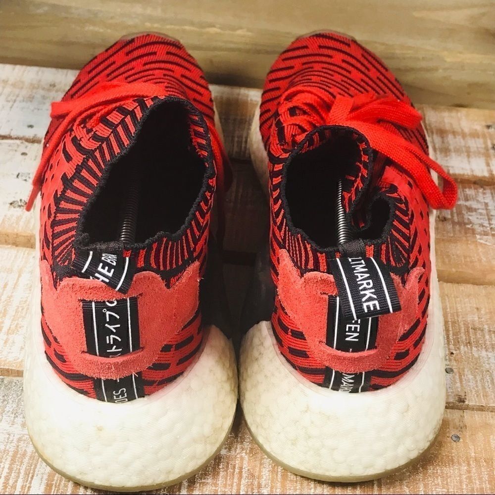 ✅adidas NMD R2
Core Red - Picture 3 of 9